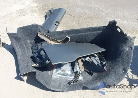 2019 Honda Insight Touring из США, поврежденный, VIN 19XZE4F99KE000109